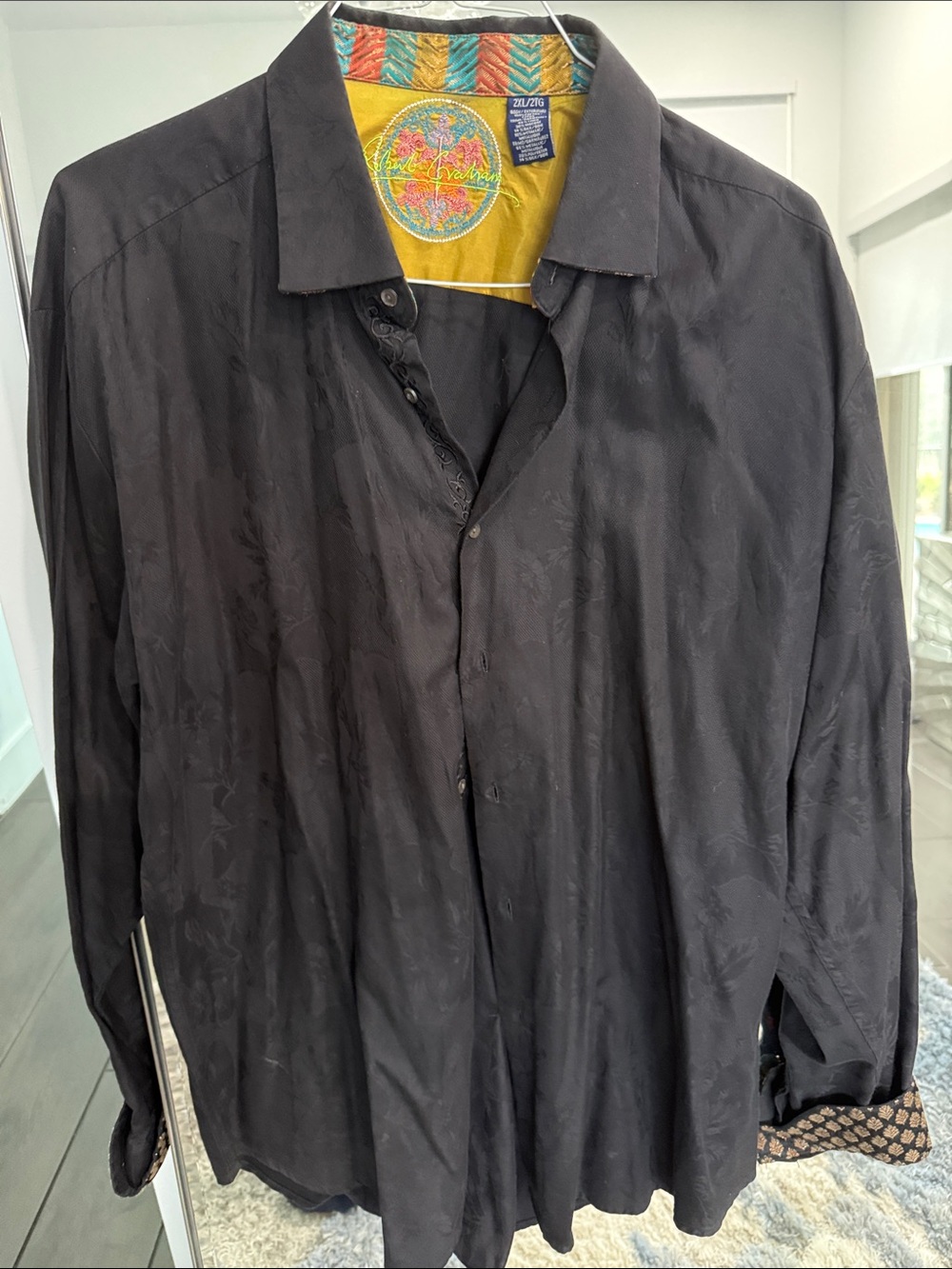 Robert Graham Black Button-Down Casual Shirt with Colorful Inner Yoke